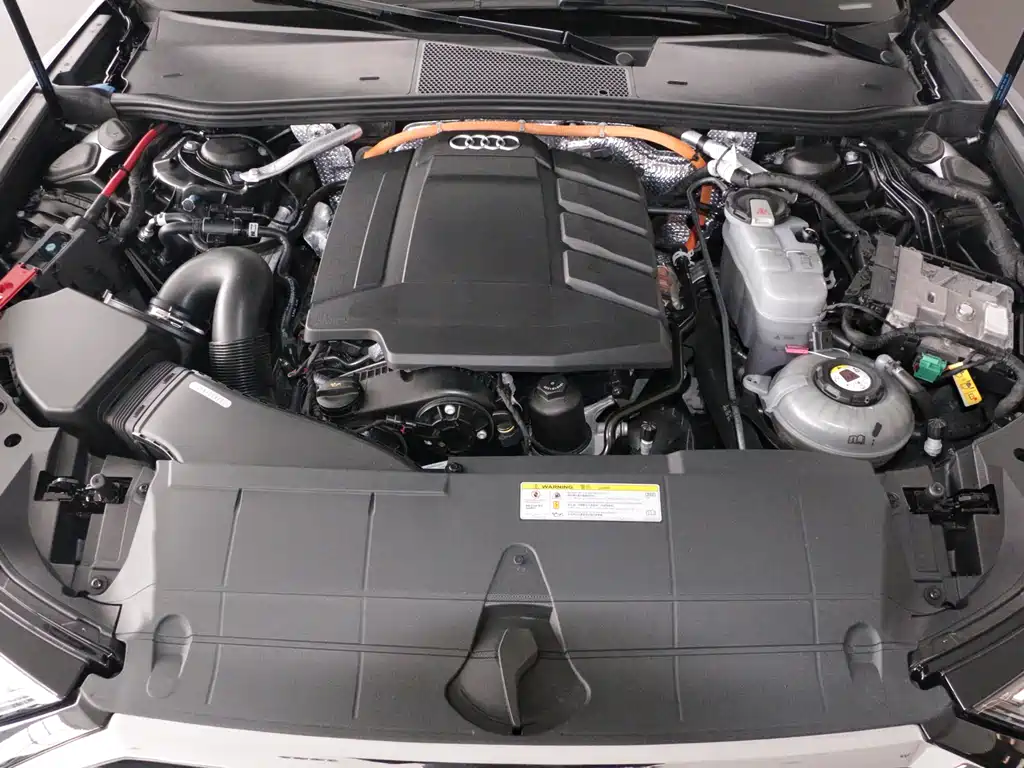 Audi A6L 2020 55 TFSI e quattro