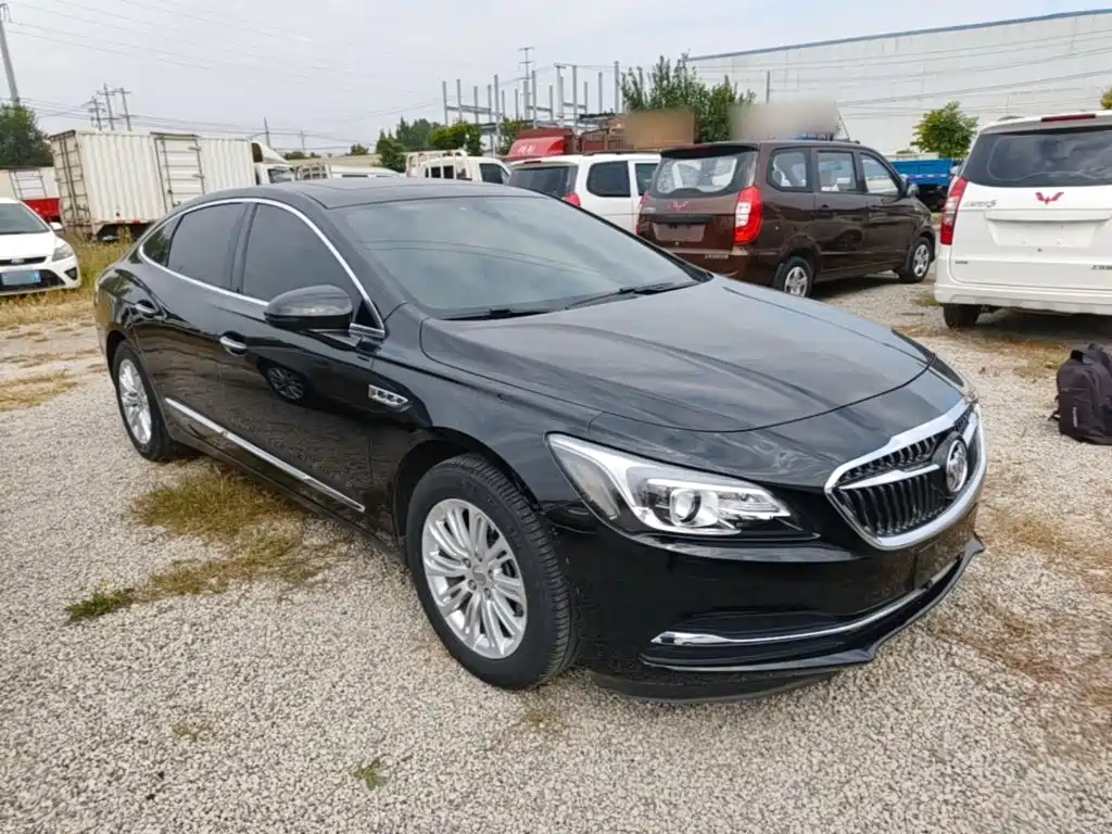 Buick LaCrosse — миниатюра 4