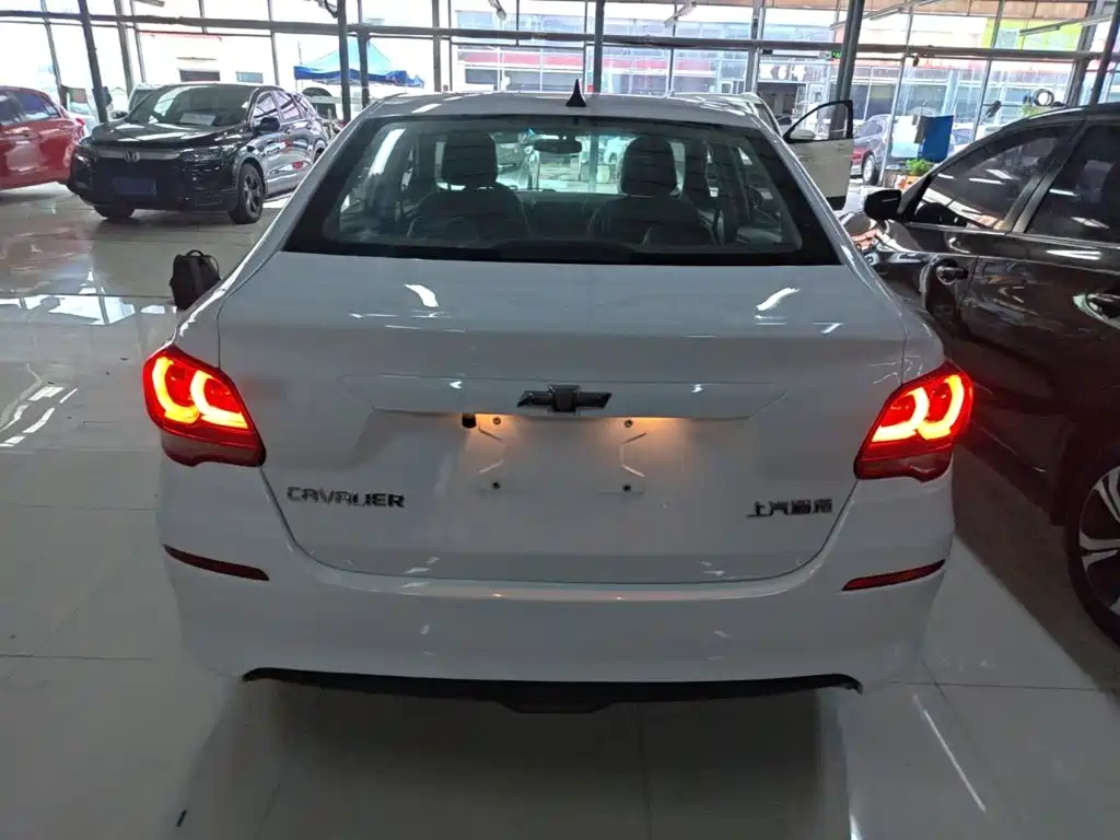 Chevrolet Cavalier — миниатюра 6