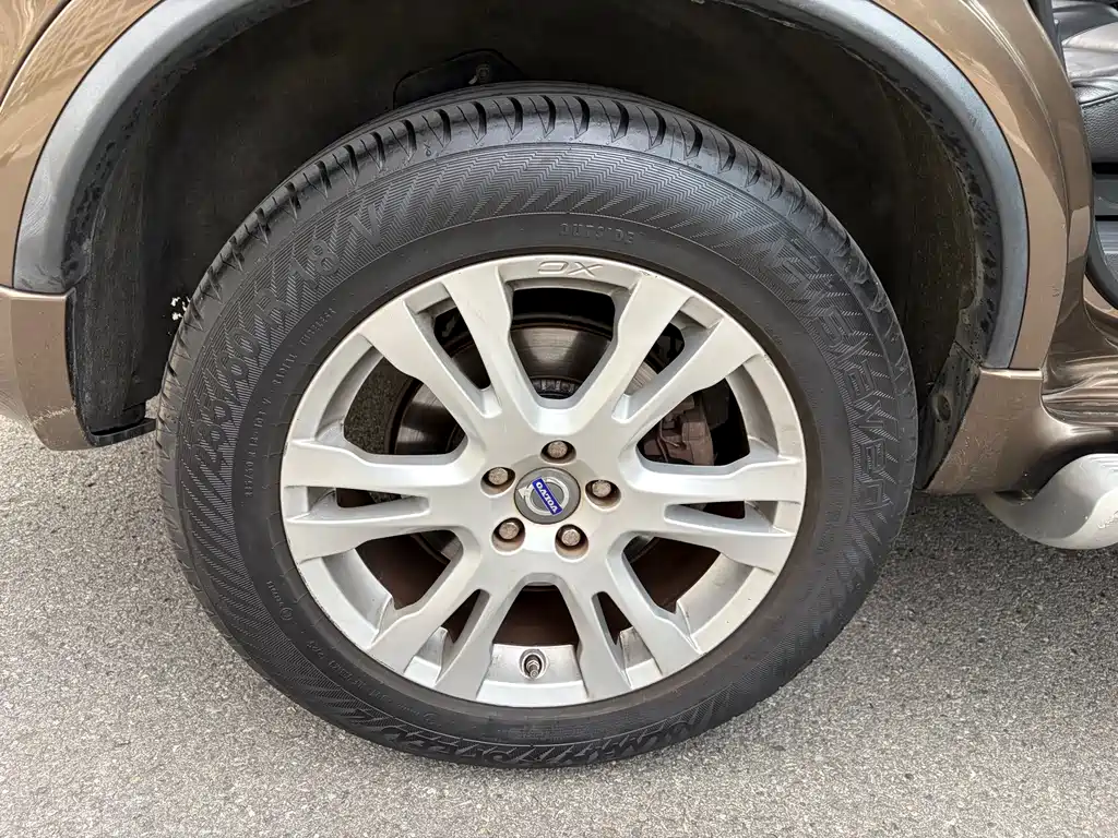 Volvo XC Classic — миниатюра 17