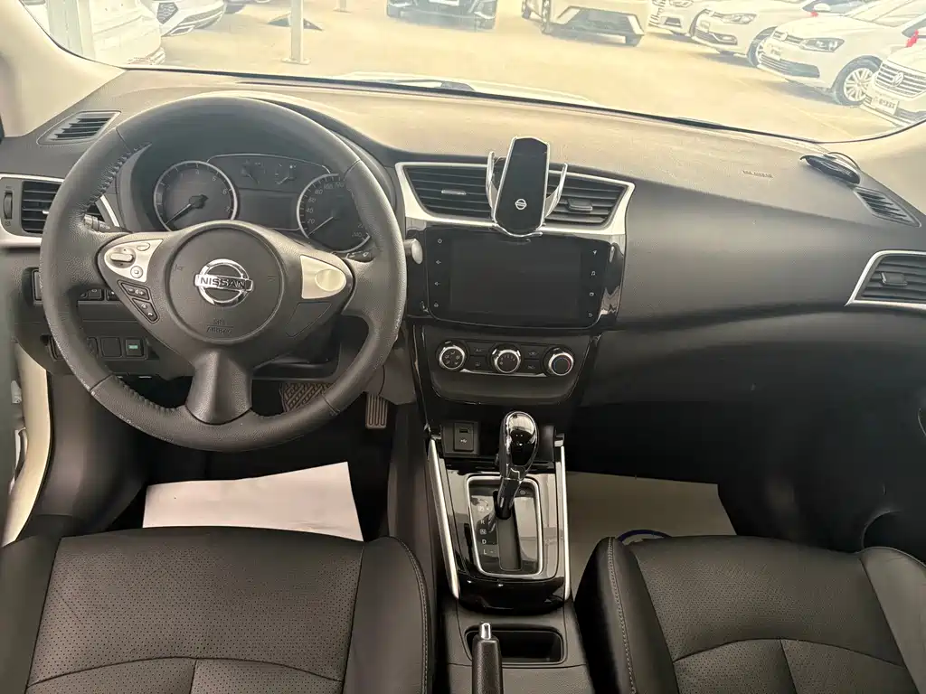 Nissan Sylphy — миниатюра 5