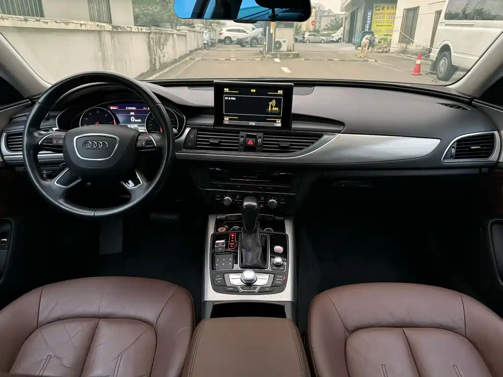 Audi A6L — миниатюра 6