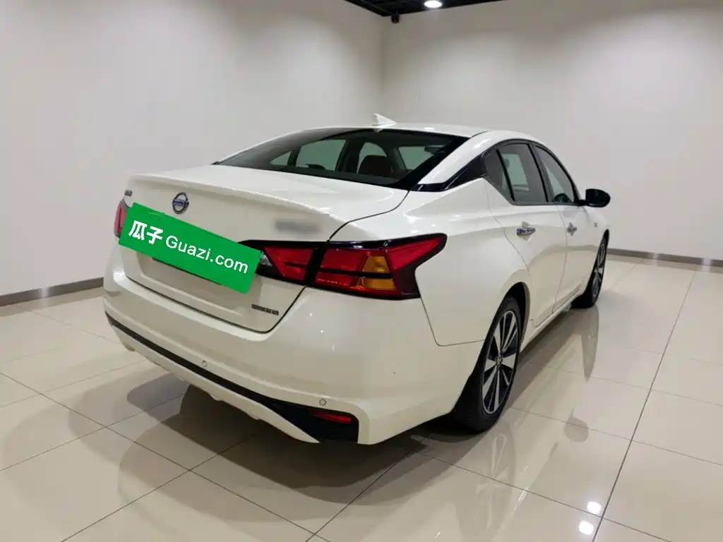 Nissan Teana — миниатюра 4