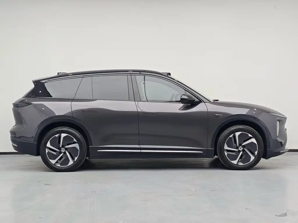 NIO ES6 — миниатюра 10