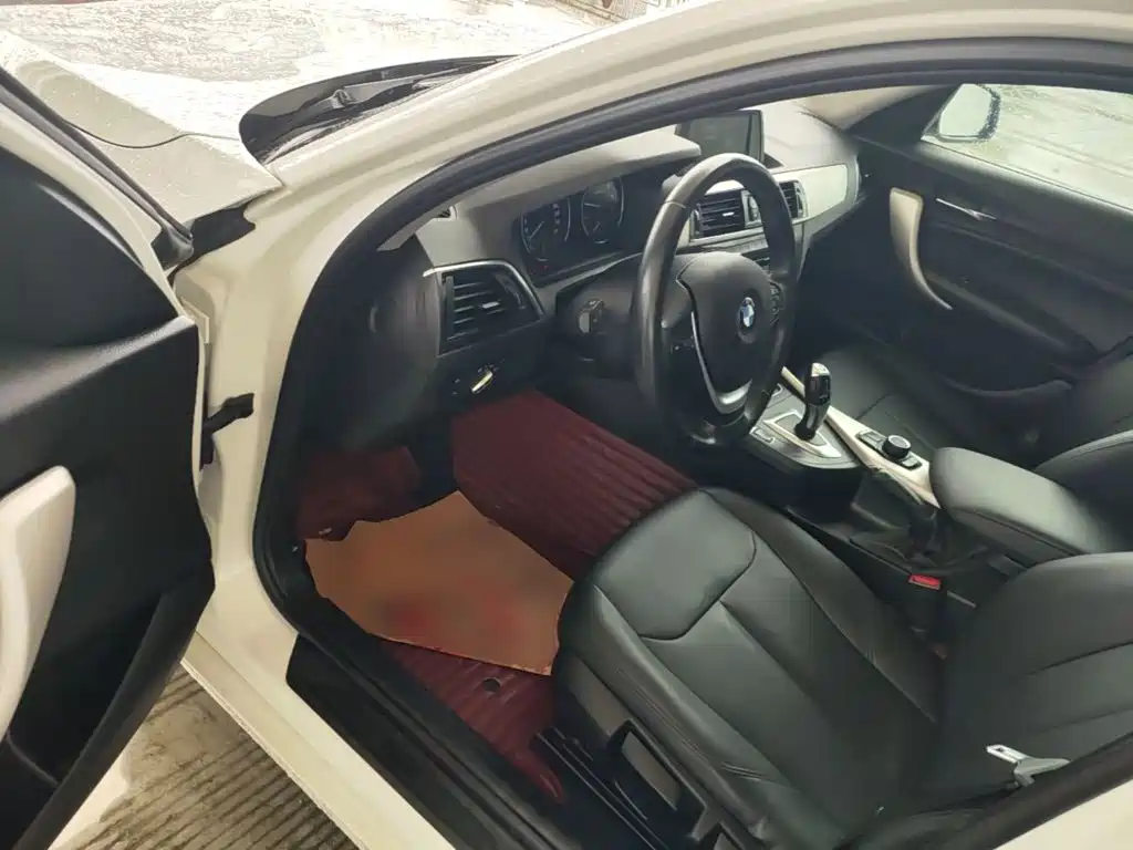 BMW 1 Series (Import) — миниатюра 16