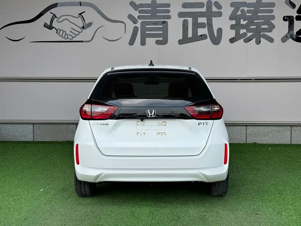 Honda Fit — миниатюра 12