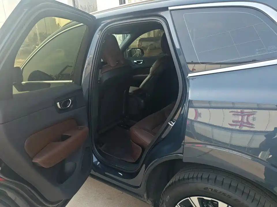 Volvo XC60 — миниатюра 9