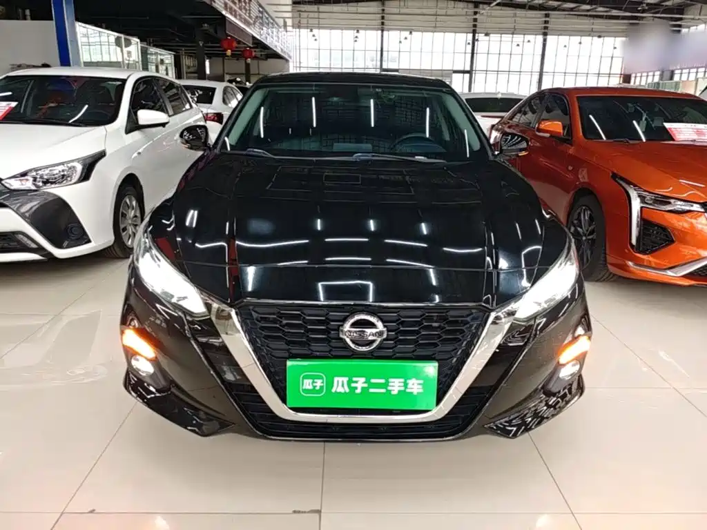Nissan Teana — миниатюра 3