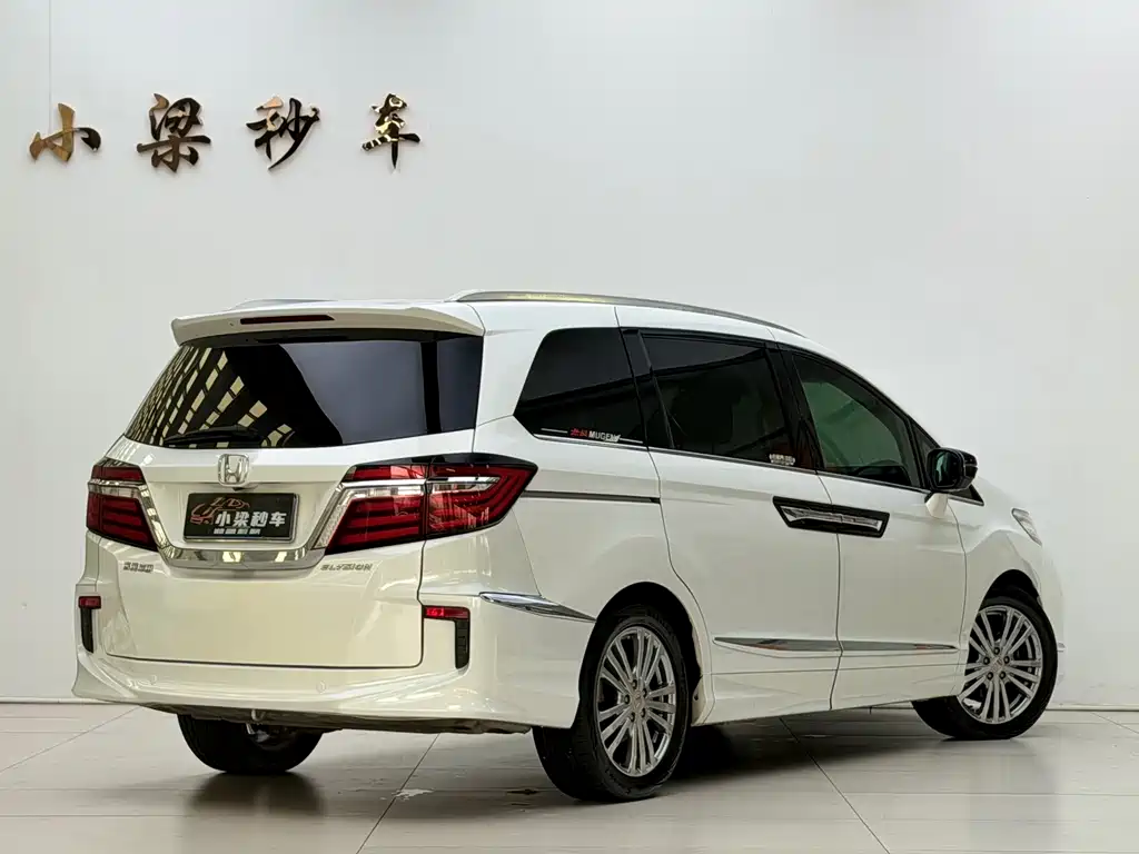 Honda Elysion — миниатюра 2
