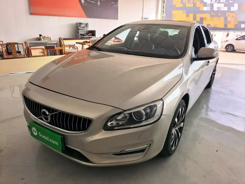 Volvo S60