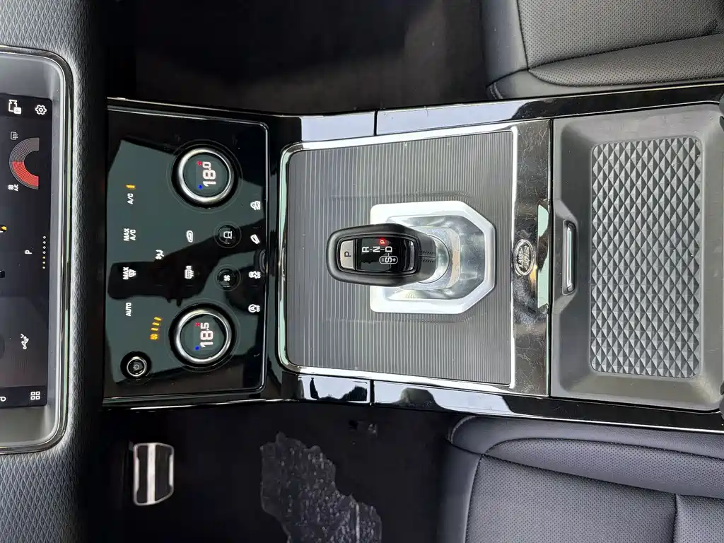 Land Rover Evoque — миниатюра 11