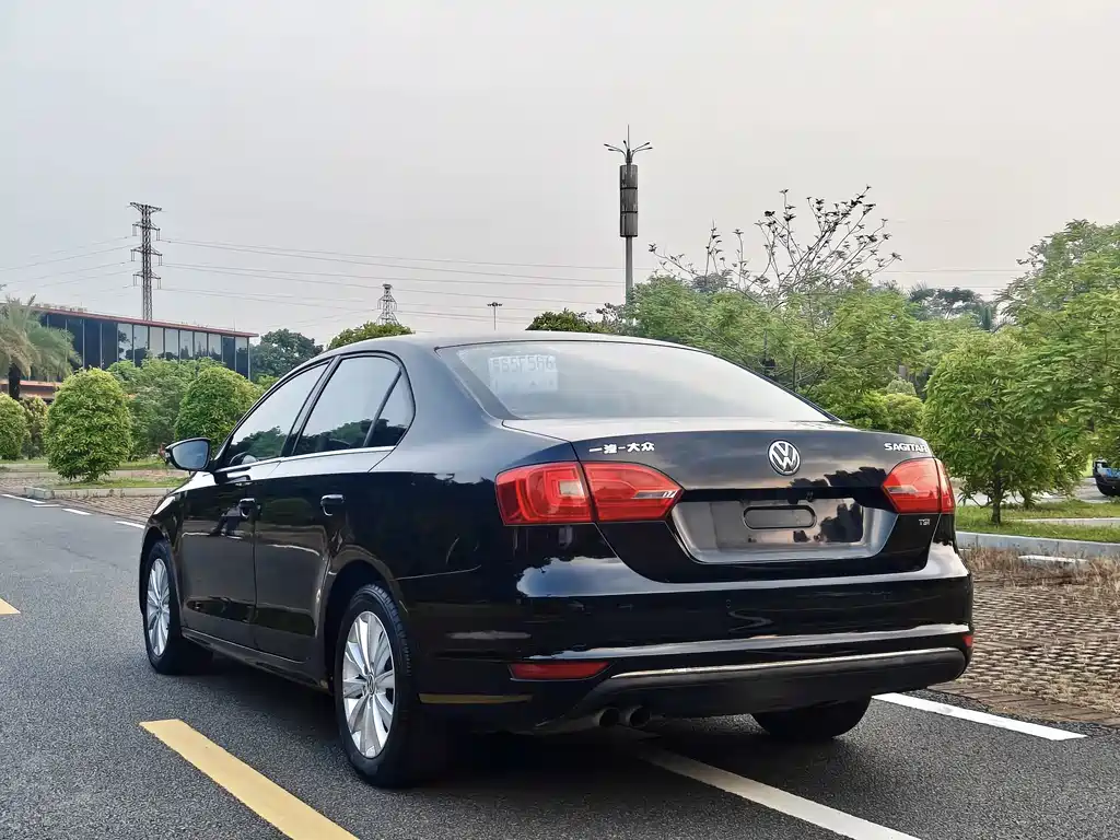 Volkswagen Sagitar — миниатюра 7