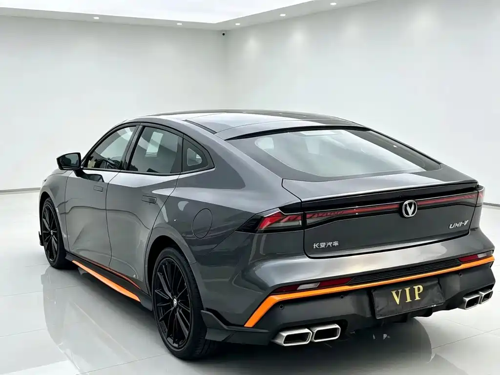 Changan UNI-V — миниатюра 6