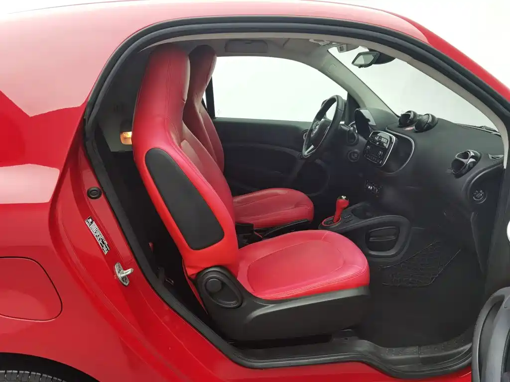 smart Smart Fortwo — миниатюра 23