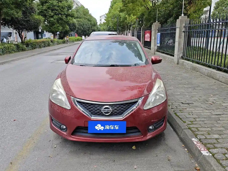 Nissan Tiida — миниатюра 2