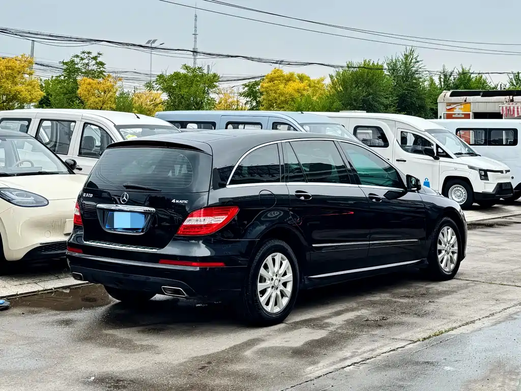 Mercedes-Benz R 2014 R 320 4MATIC