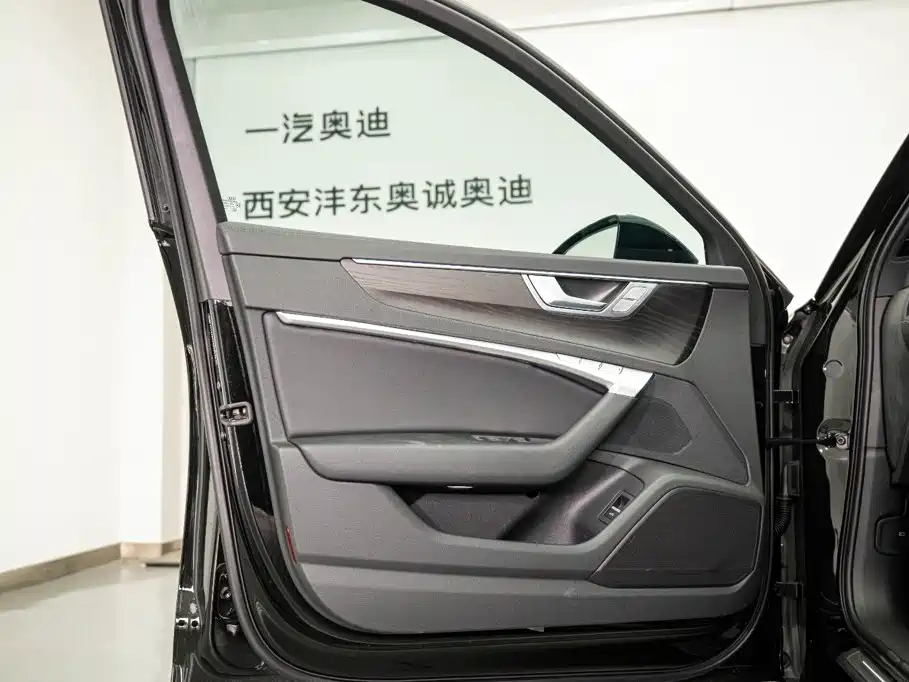 Audi A6L — миниатюра 9