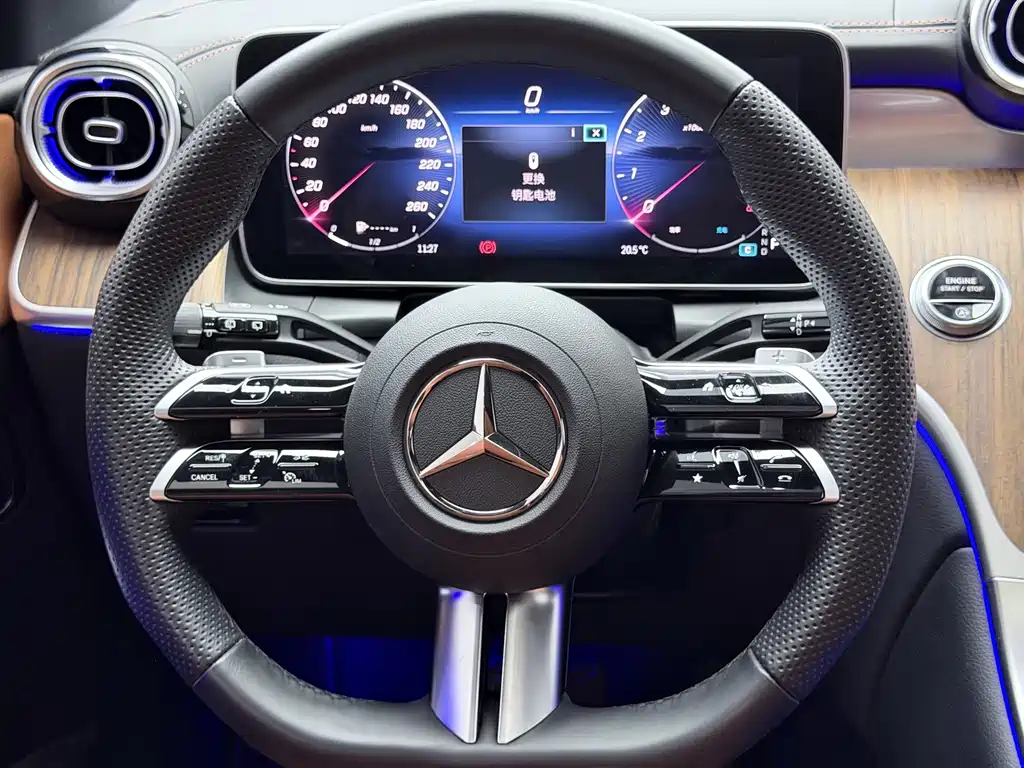 Mercedes-Benz GLC — миниатюра 29