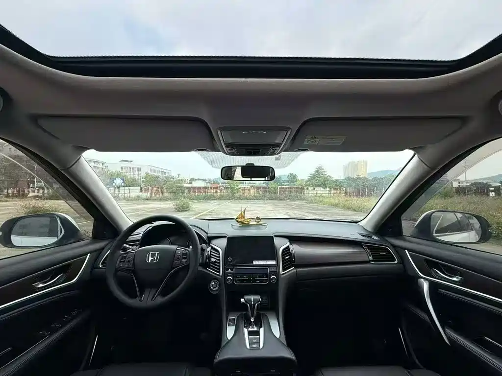 Honda Avancier — миниатюра 6