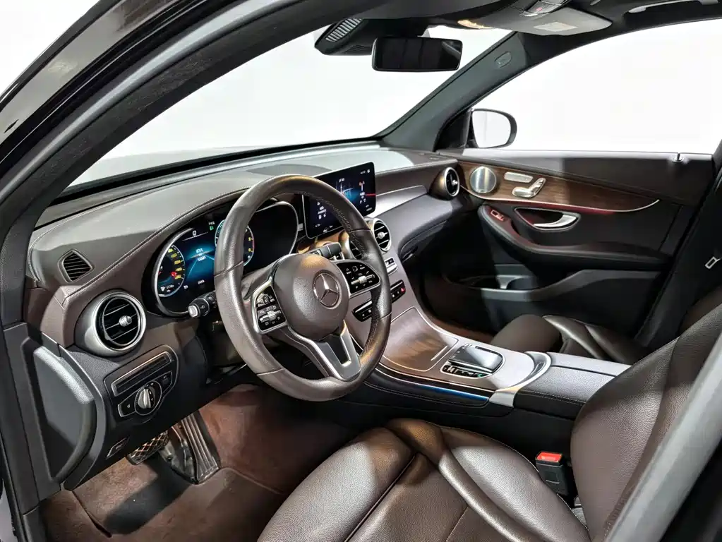 Mercedes-Benz GLC — миниатюра 4