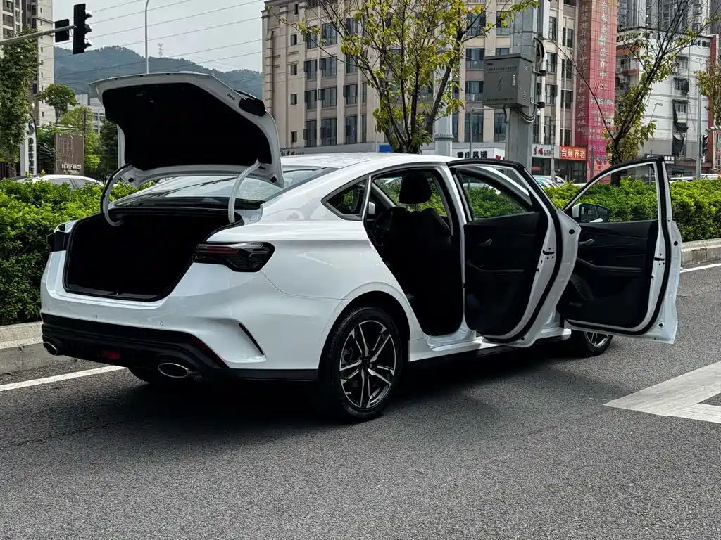 Geely Binrui — миниатюра 27