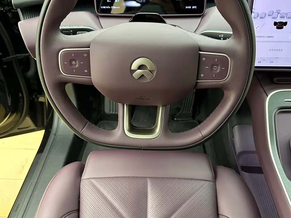 NIO ET5T — миниатюра 7