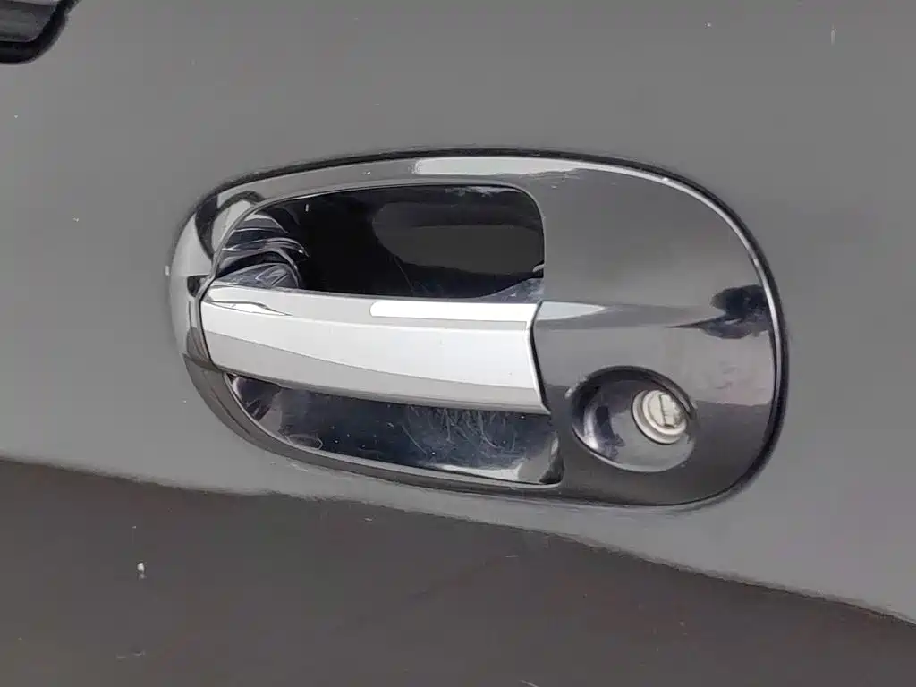Lincoln Navigator — миниатюра 18