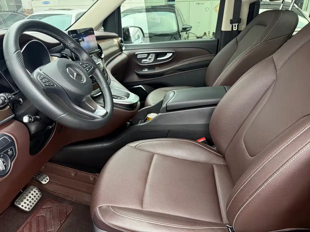 Mercedes-Benz V-Class — миниатюра 6