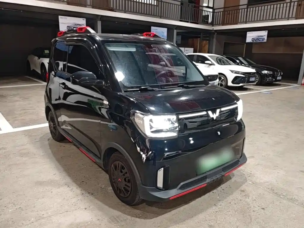 Wuling MINIEV — миниатюра 4