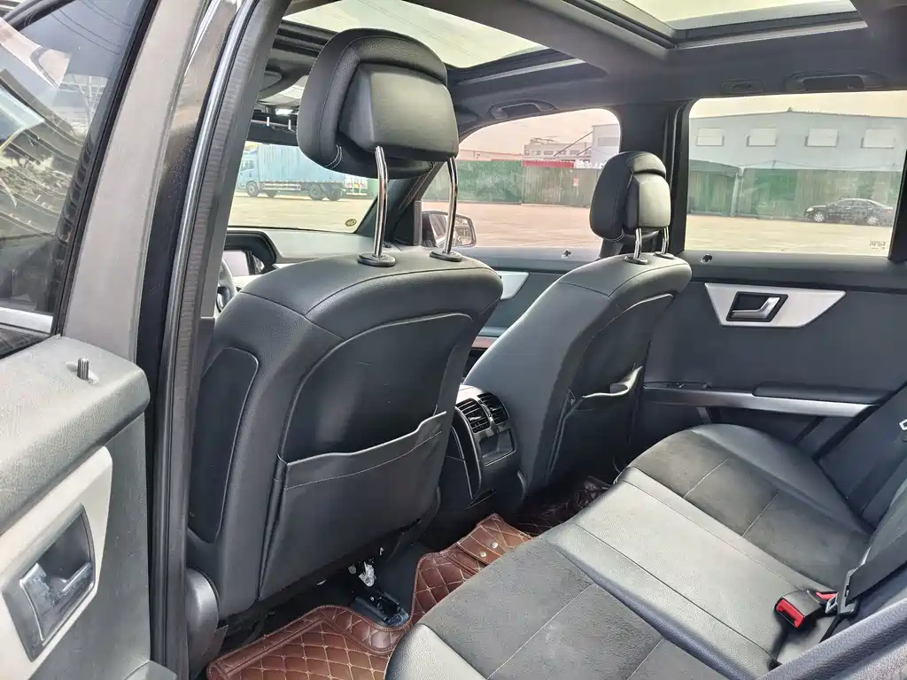 Mercedes-Benz GLK-Class — миниатюра 10