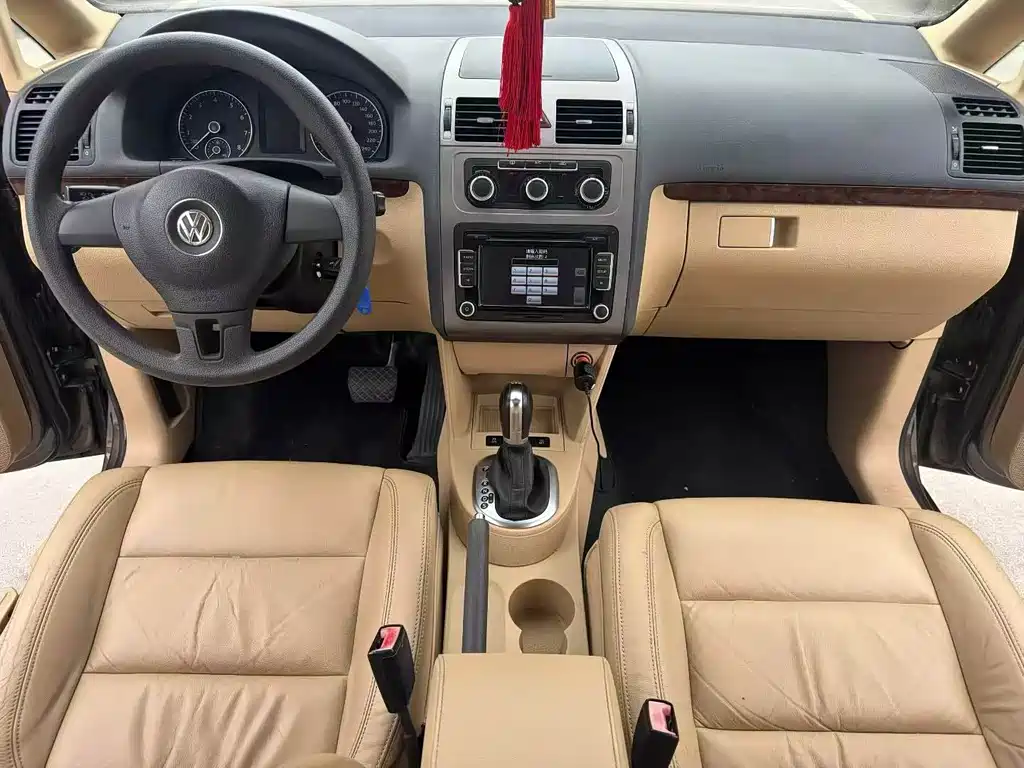 Volkswagen Touran — миниатюра 5