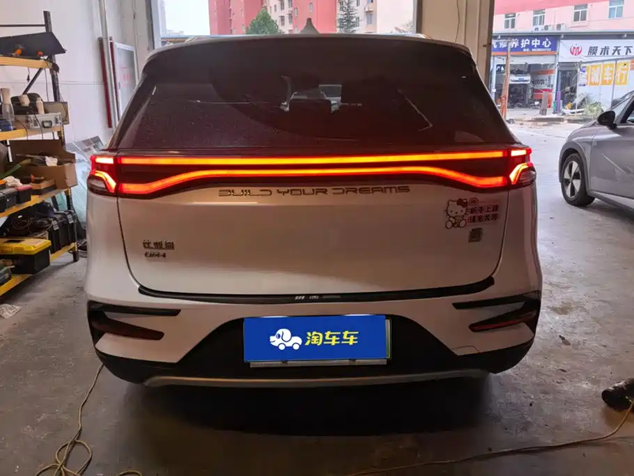 BYD Tang New Energy — миниатюра 4