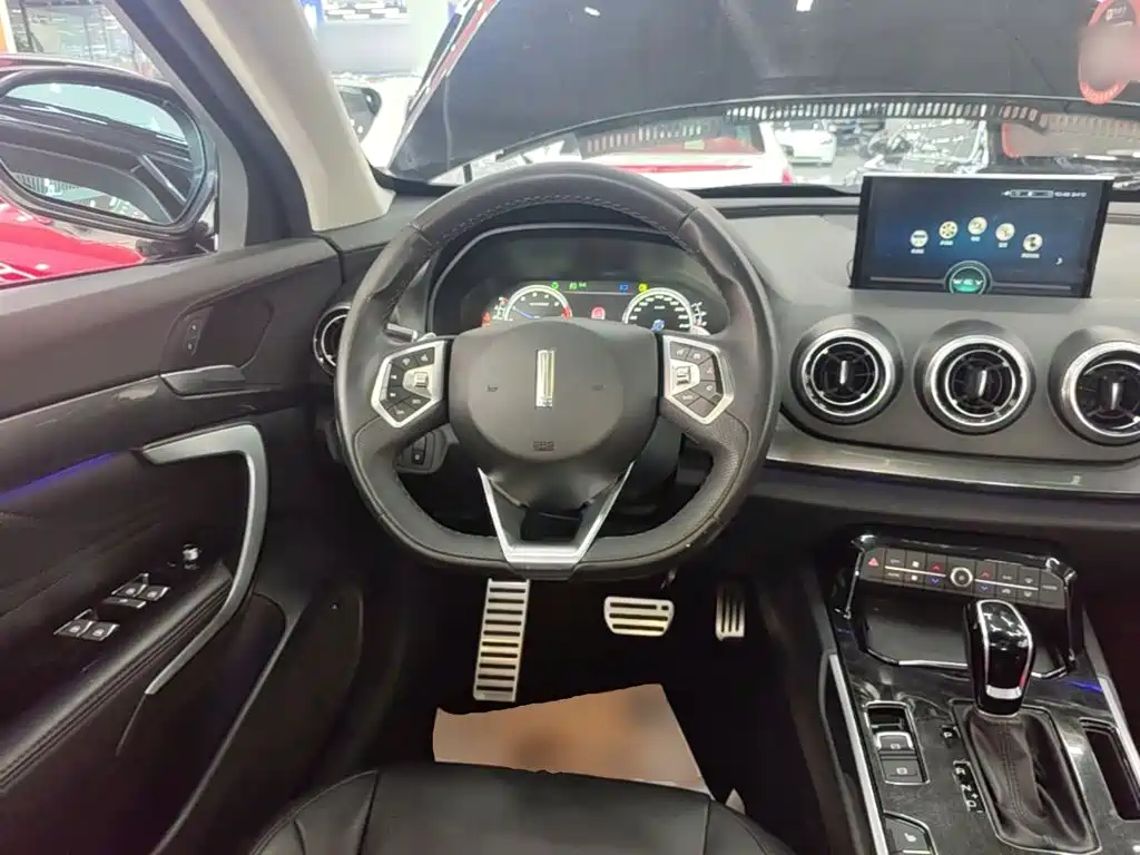 Wey Wey VV7 — миниатюра 11