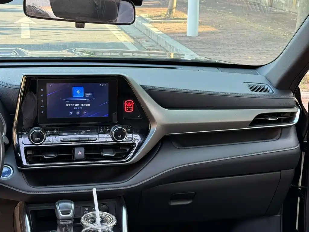 Toyota Crown Kluger 2.5L HEV 4WD Luxury Edition, фото 7