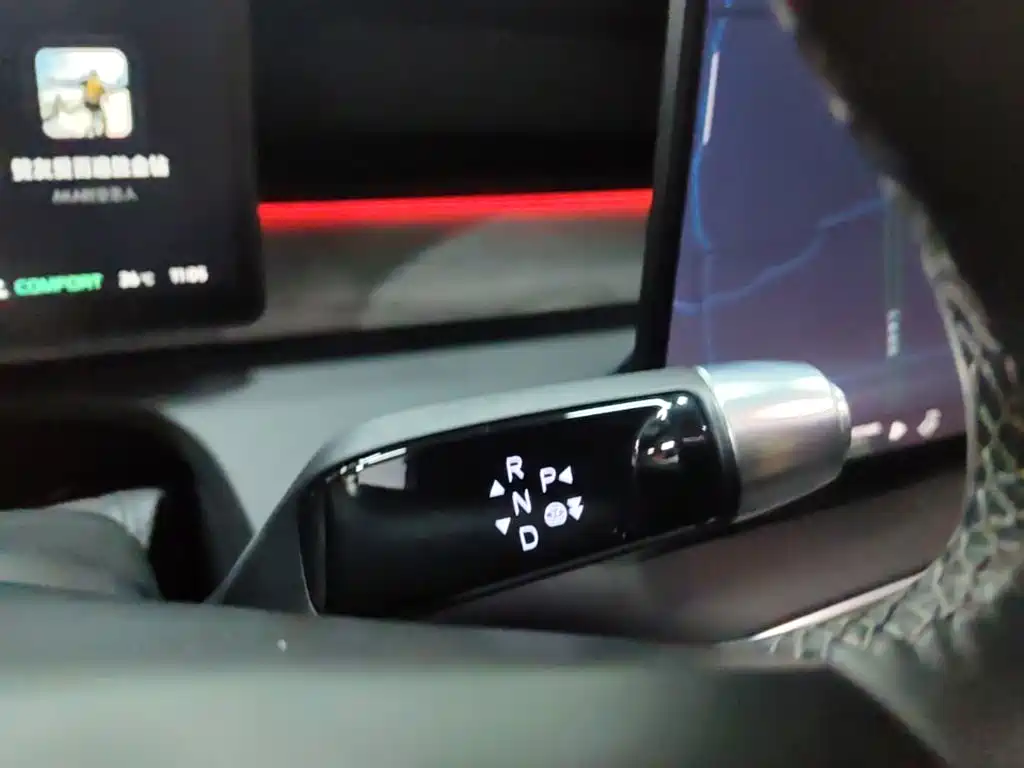 XPeng X9 — миниатюра 14