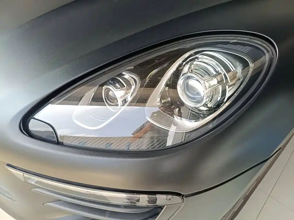 Porsche Macan — миниатюра 24