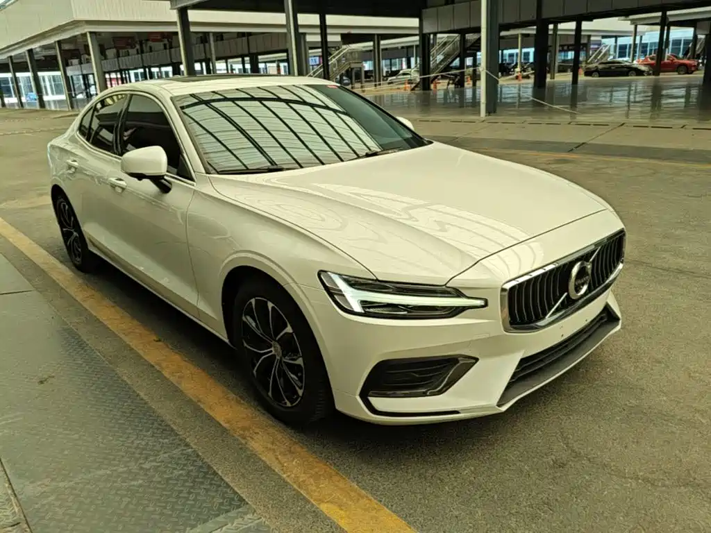 Volvo S60 — миниатюра 4