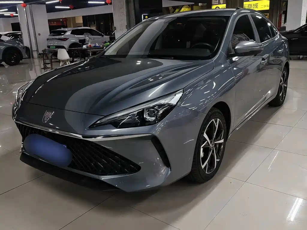 Roewe i5