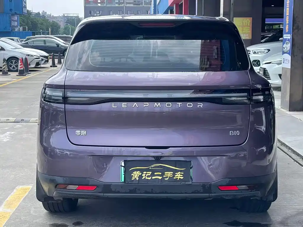 Leapmotor Leapmotor B10 — миниатюра 4
