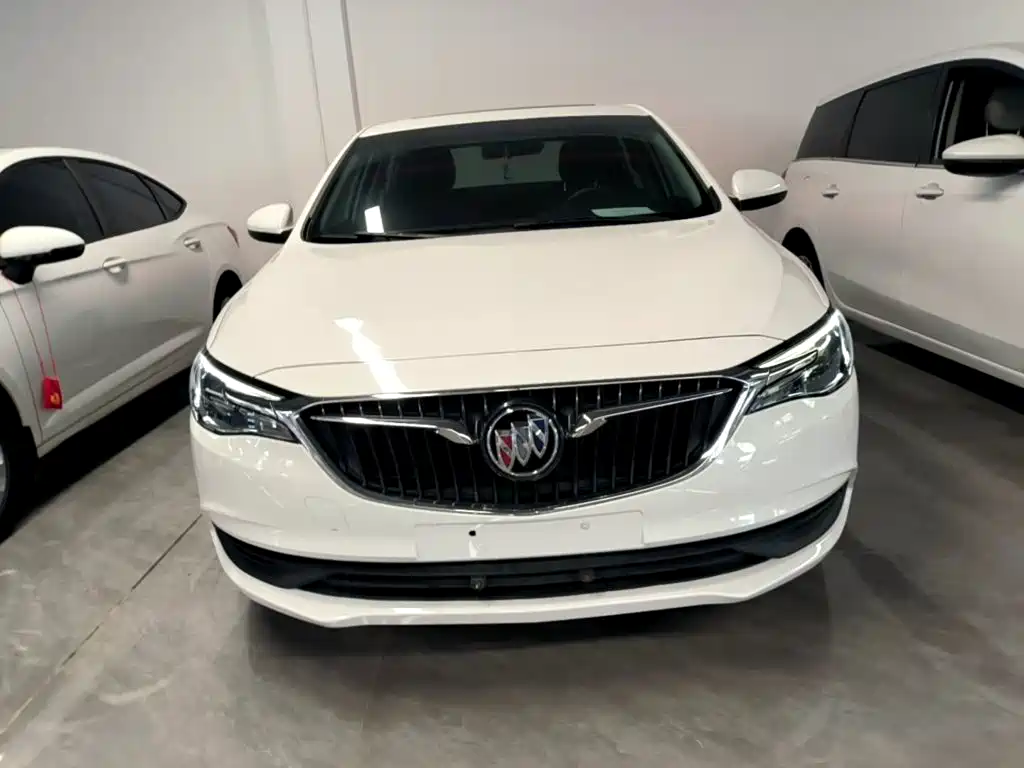 Buick Excelle — миниатюра 3