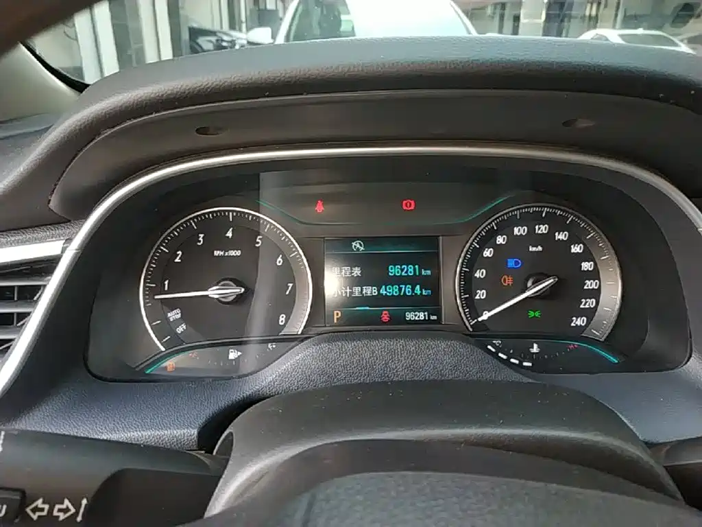 Buick Excelle — миниатюра 12