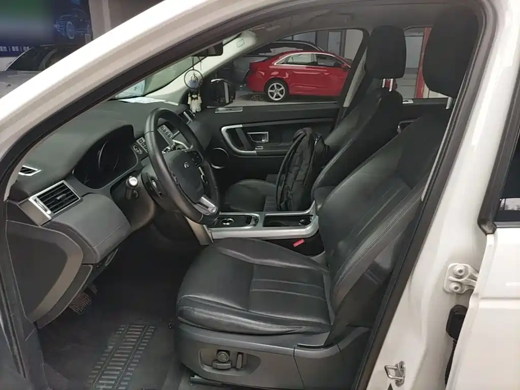 Land Rover Discovery Sport — миниатюра 15