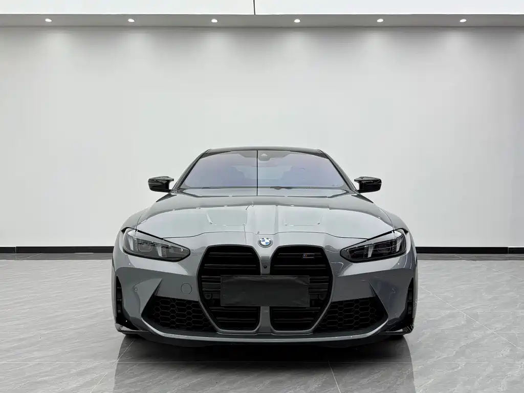 BMW M4 2024 M4