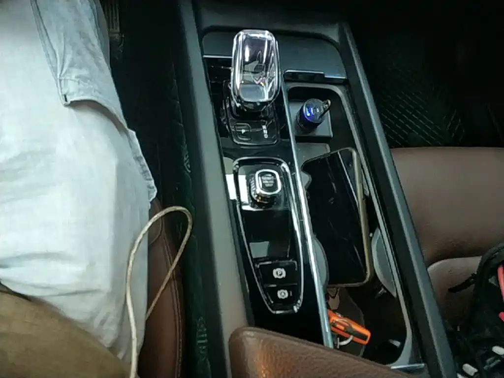 Volvo XC60 — миниатюра 14