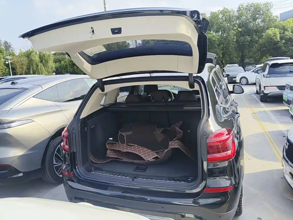 BMW X3 — миниатюра 19