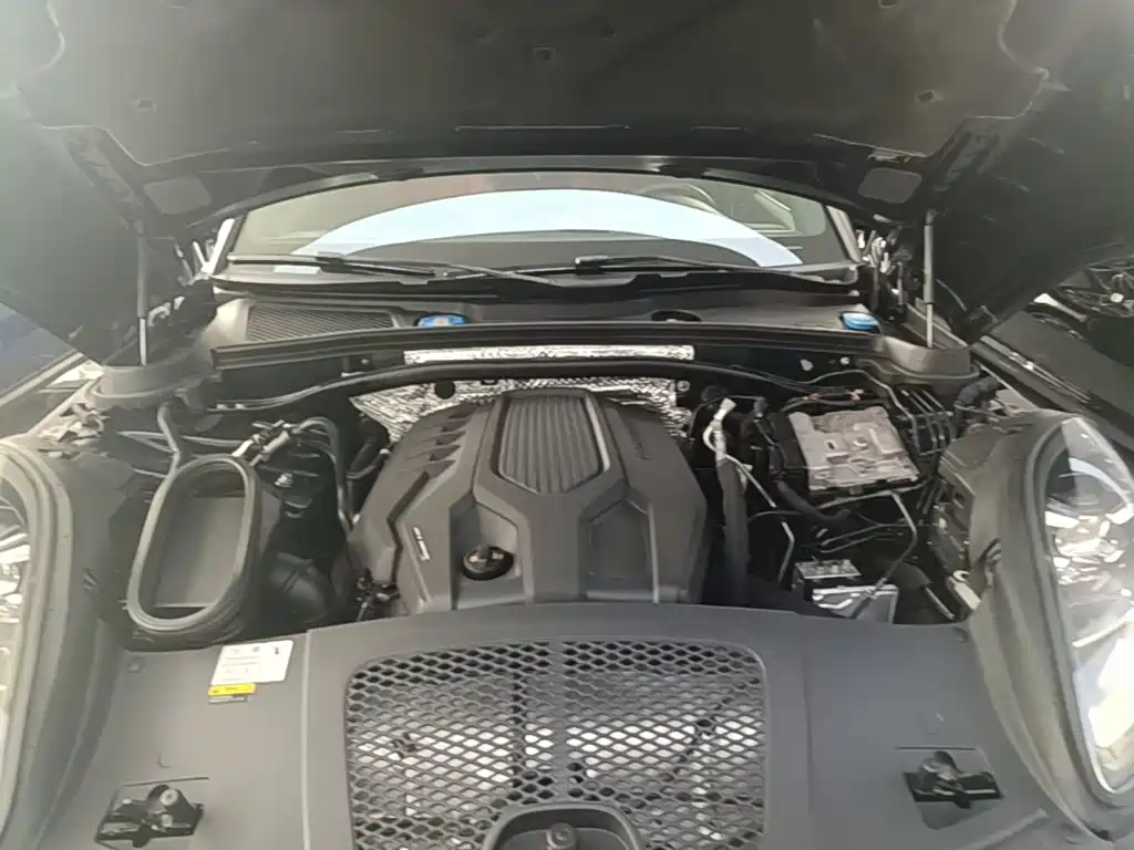 Porsche Macan — миниатюра 20