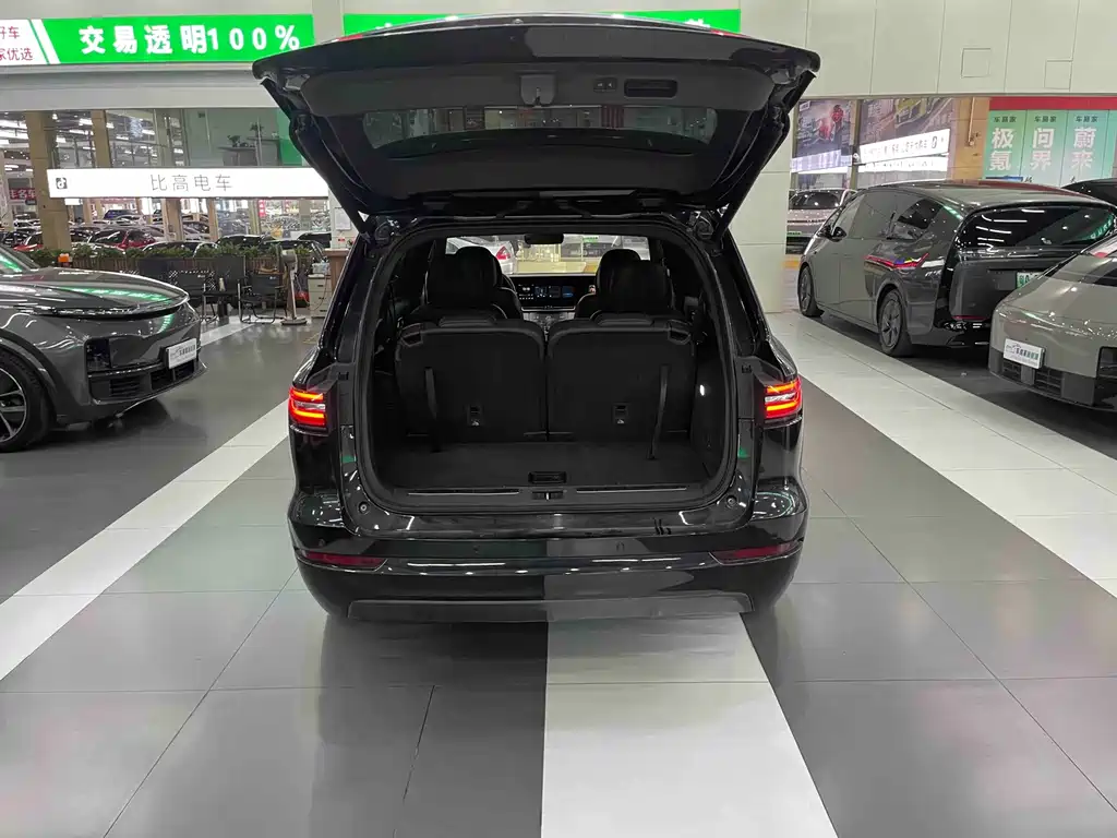 Li Auto Li ONE — миниатюра 14