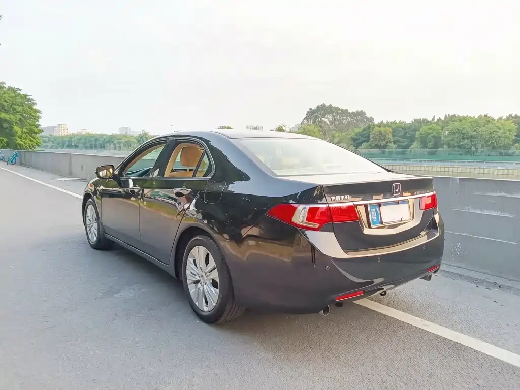 Honda Spirior — миниатюра 5