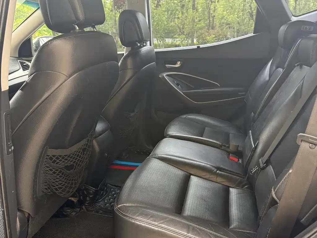 Hyundai Santa Fe 2013 2.0T AT