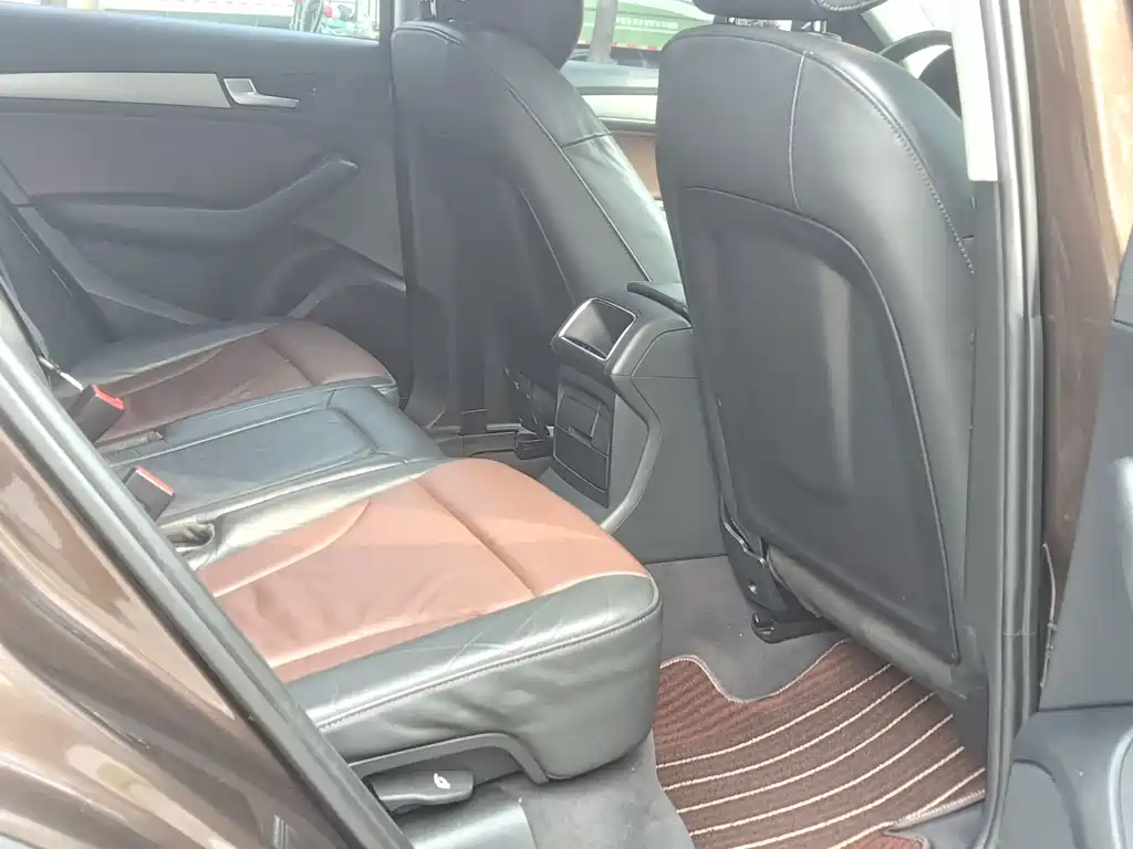 Audi Q5 — миниатюра 10